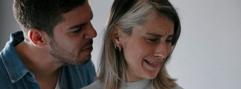 Przemoc Psychiczna: Najczęstsze oznaki i jak je rozpoznać